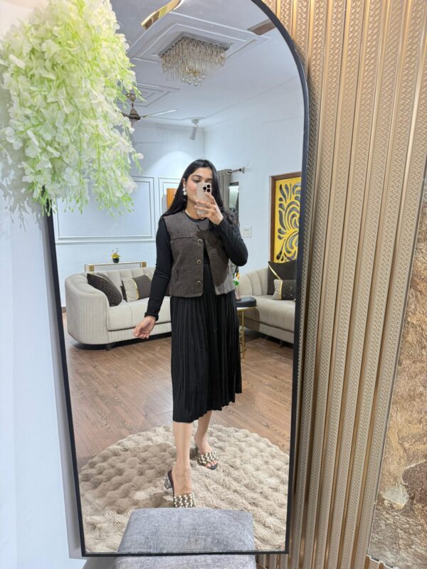 Dress with tweed jacket - Image 4