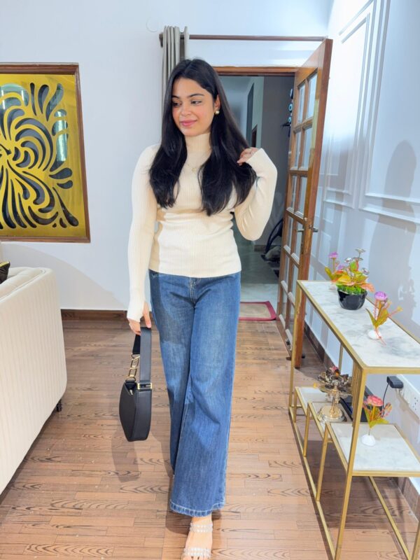 Mock neck ribbed sweater