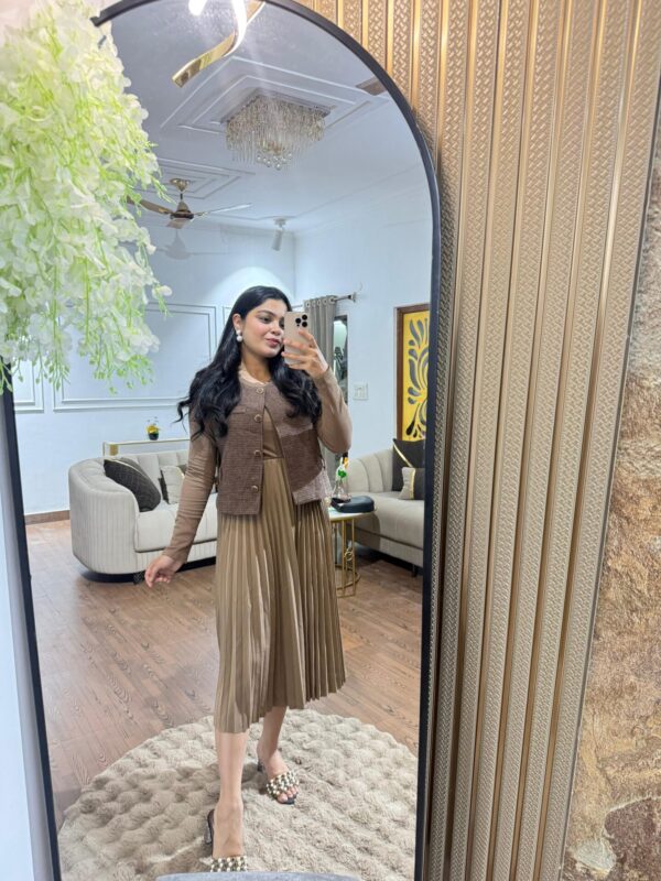 Dress with tweed jacket - Image 2