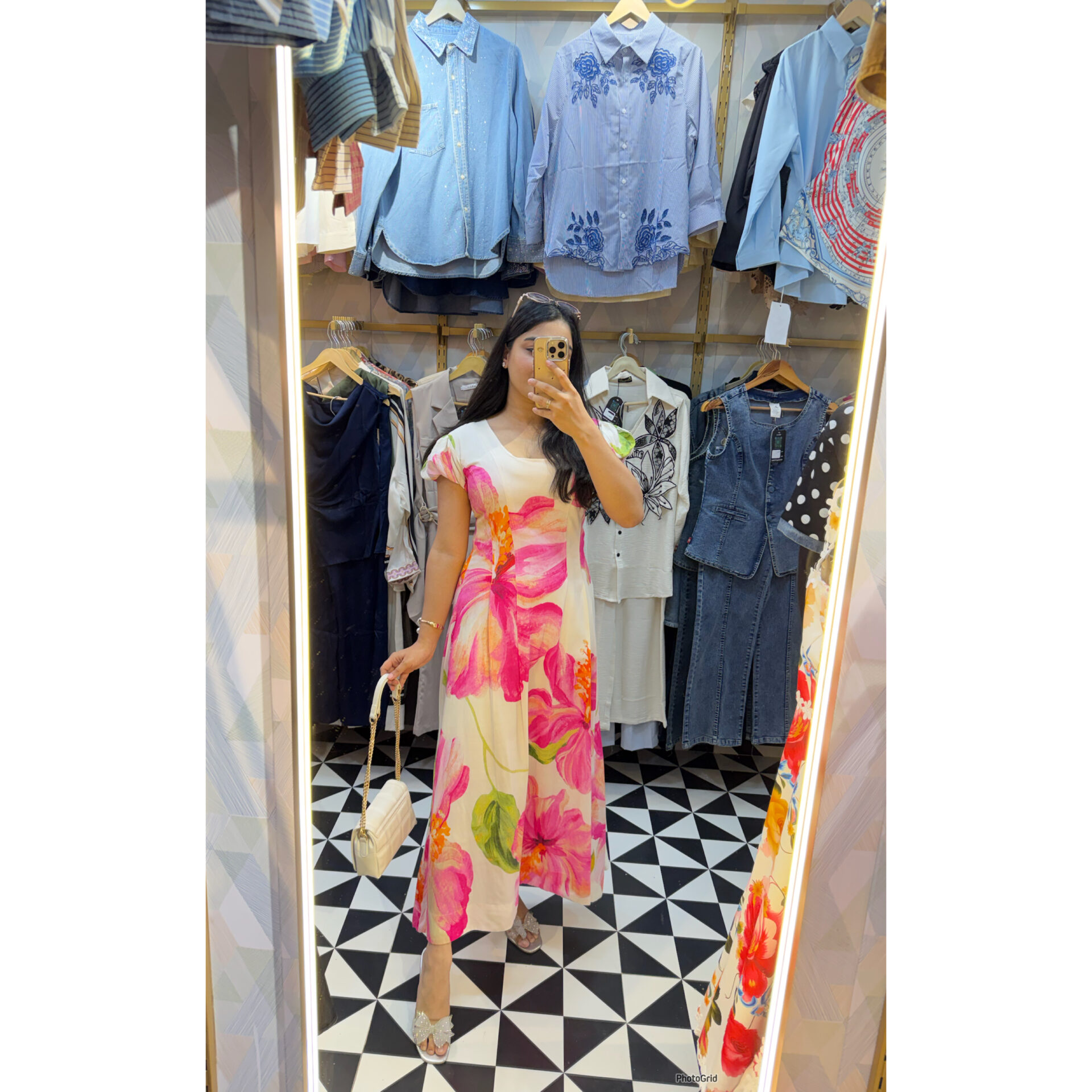 Tulip scoop neck dress - Image 4